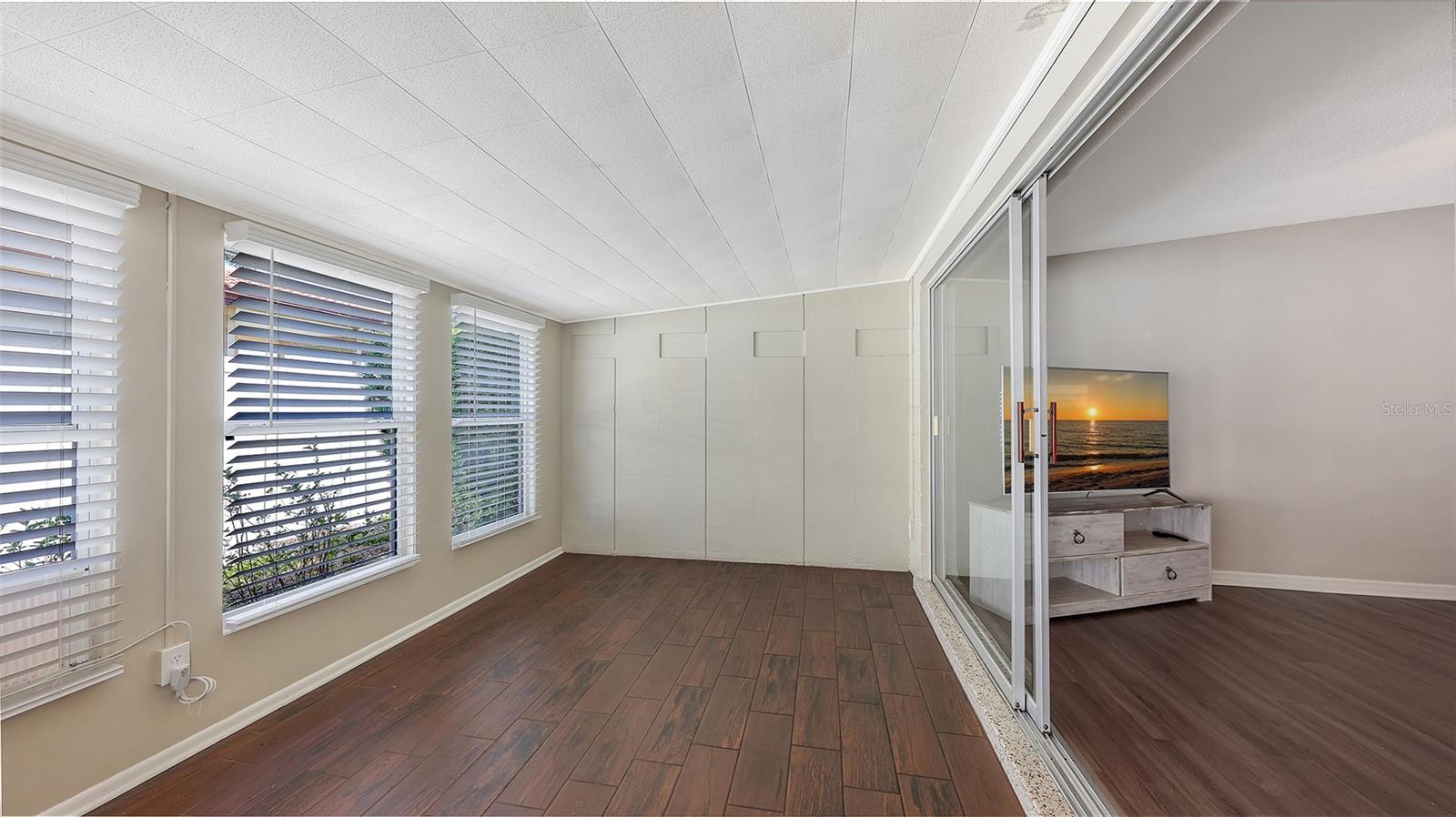 BAYSHORE GARDENS SEC 12 - Residential