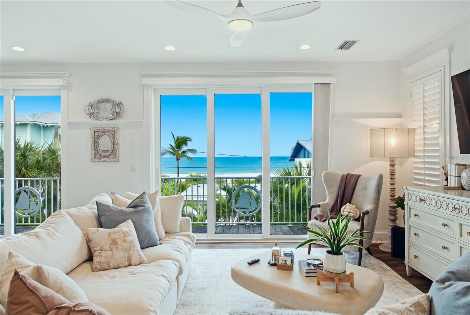 3014 AVENUE E, BRADENTON BEACH, FL, 34217 2 3014 AVENUE E