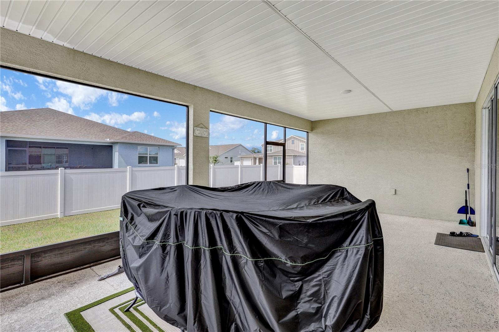 CALESA TOWNSHIP ROAN HILLS PH - Residential