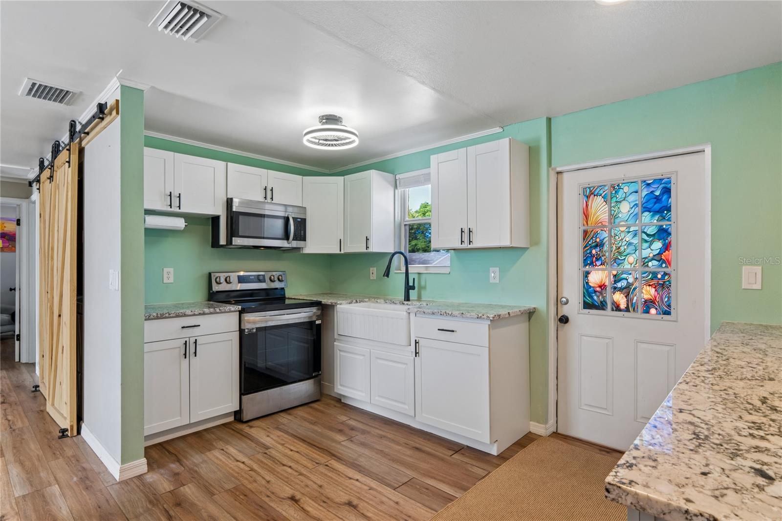 SPRING HILL - Residential