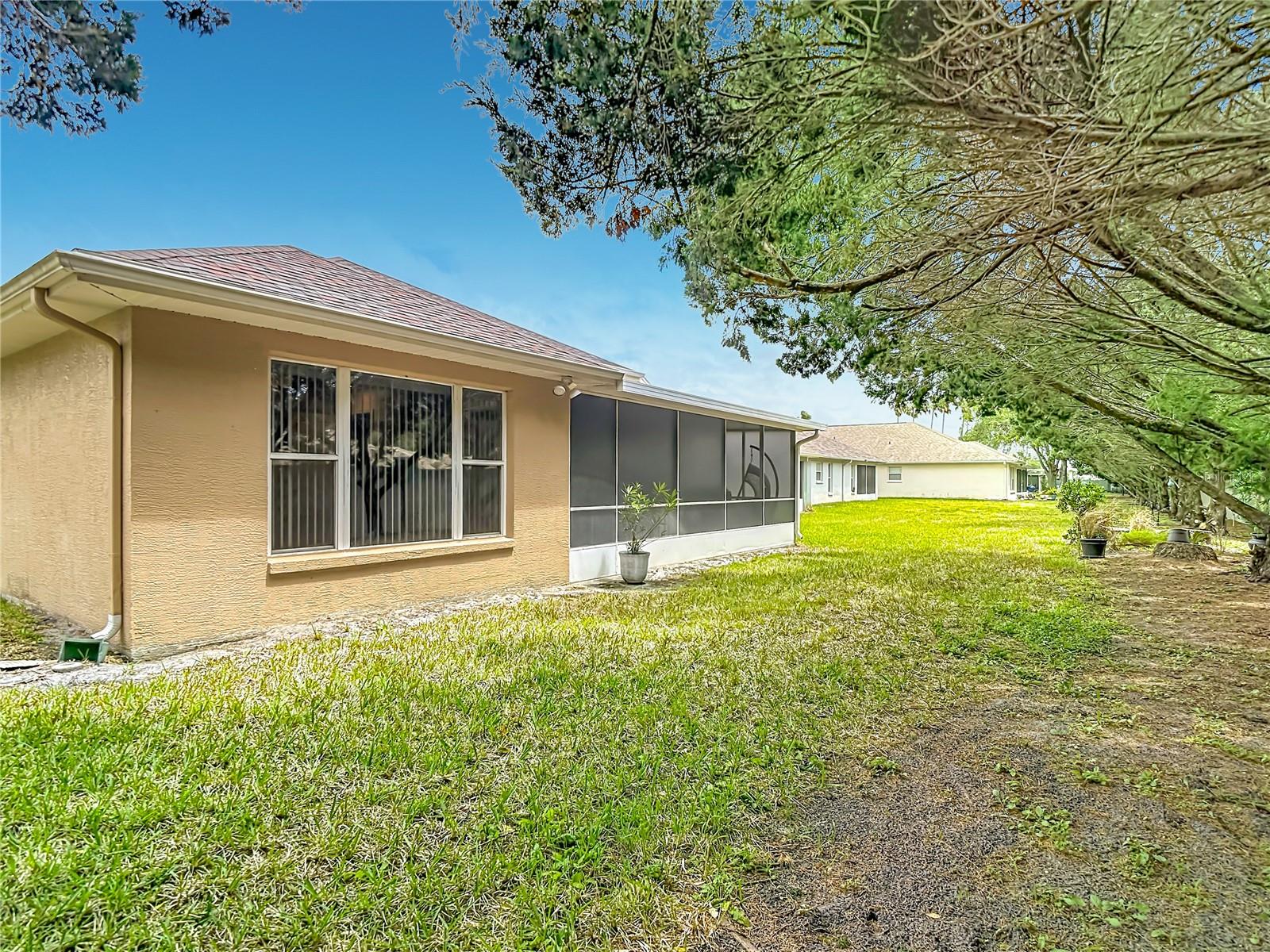 BEACON WOODS EAST - Residential