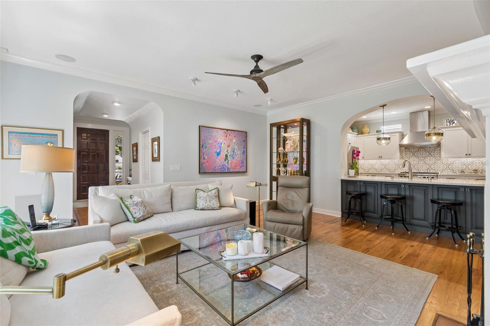 BAYSHORE COURT - Residential