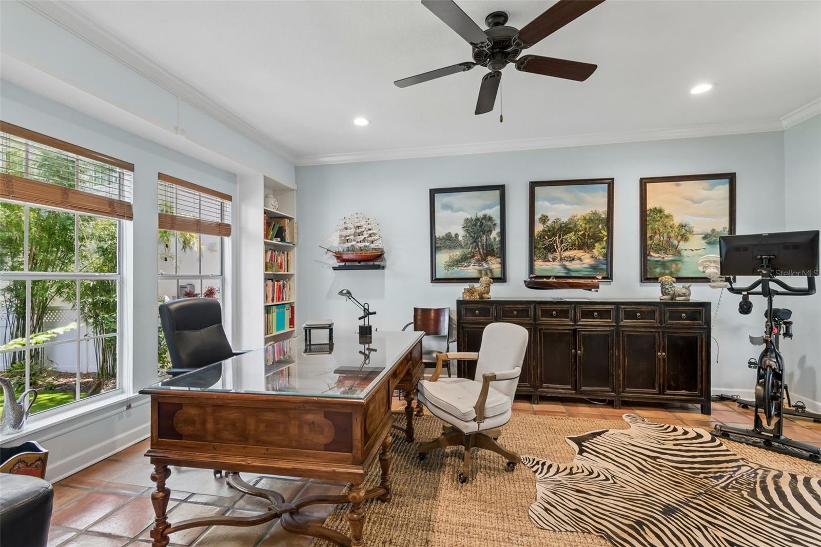 BAYSHORE COURT - Residential