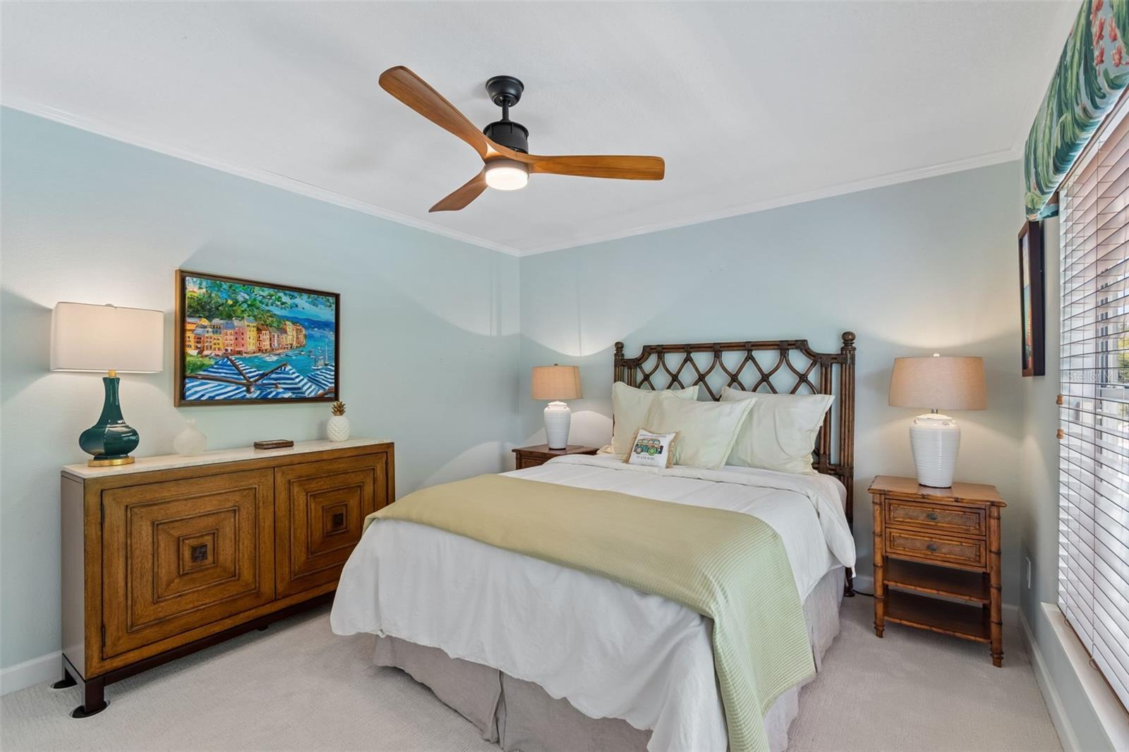 BAYSHORE COURT - Residential