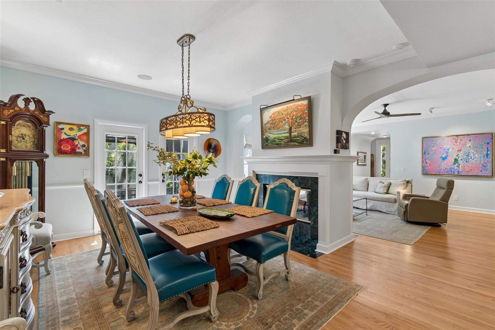 BAYSHORE COURT - Residential