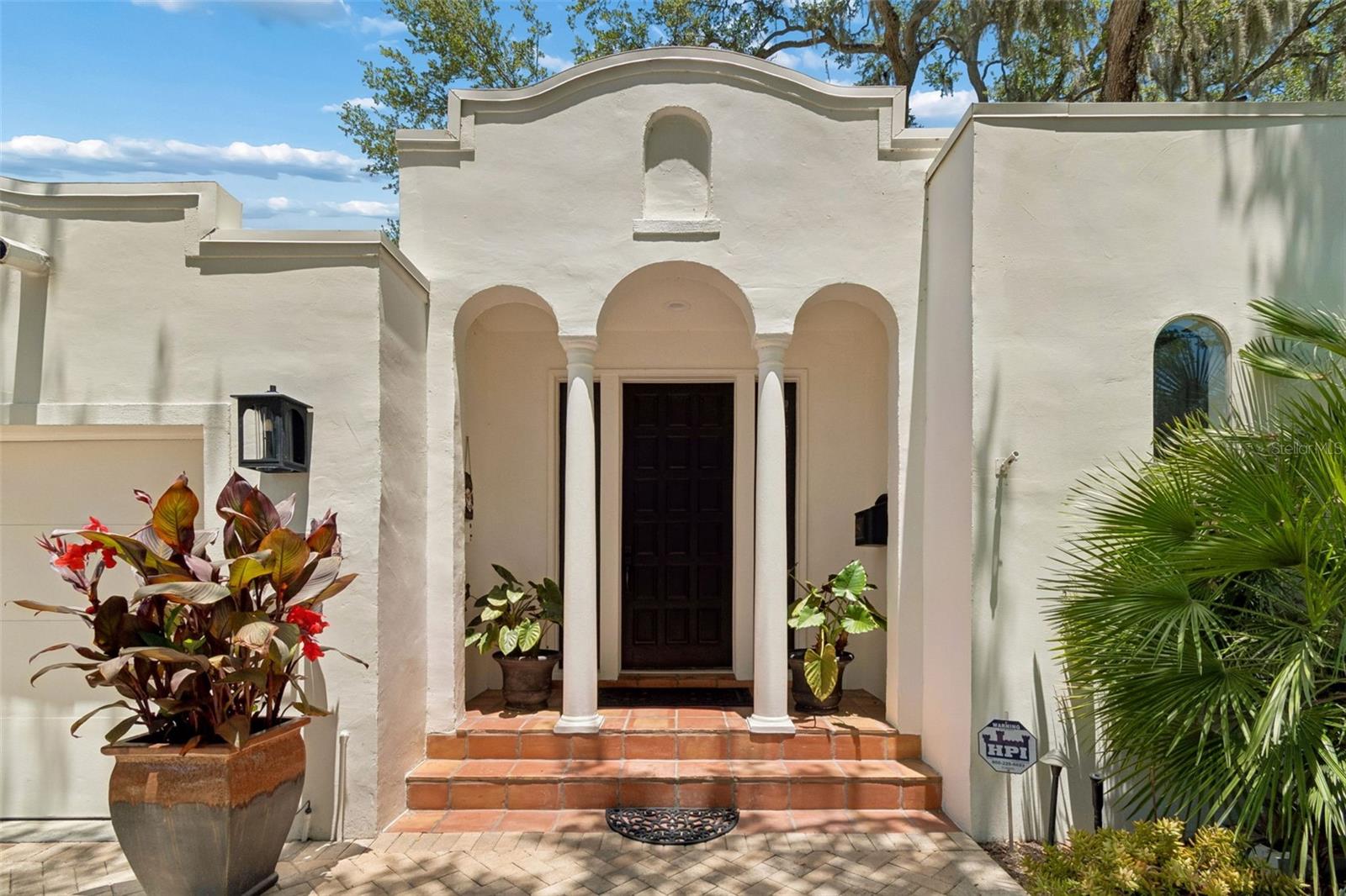 BAYSHORE COURT - Residential