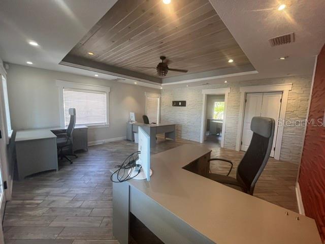 BIDWELLS WILDWOOD PARK - Commercial Lease