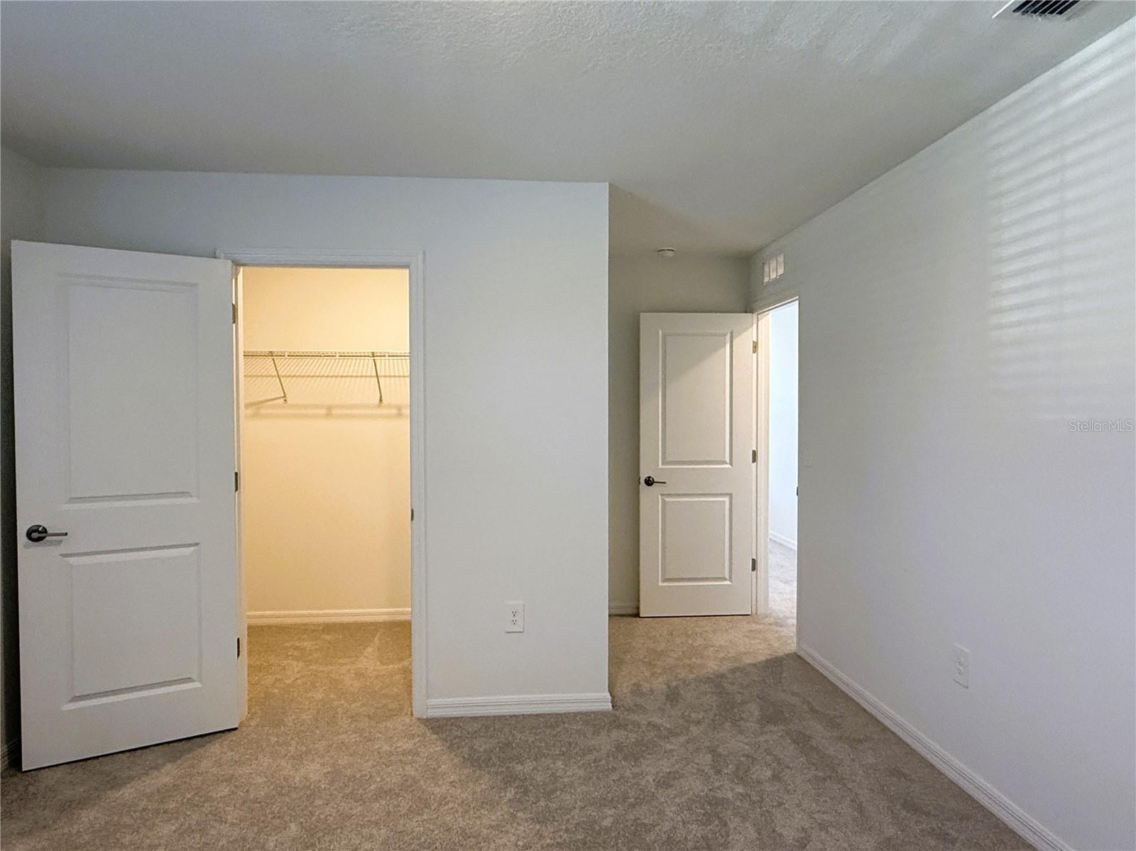 ANGELINE - Residential Lease