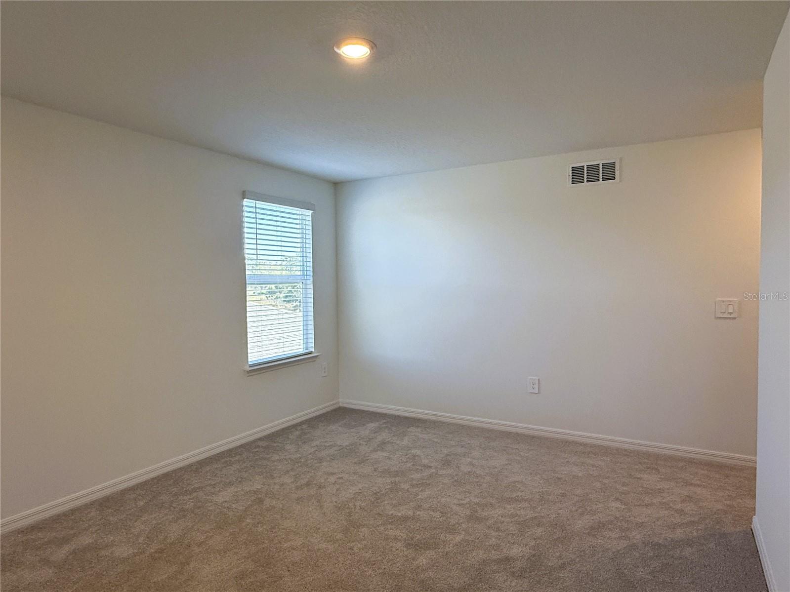 ANGELINE - Residential Lease