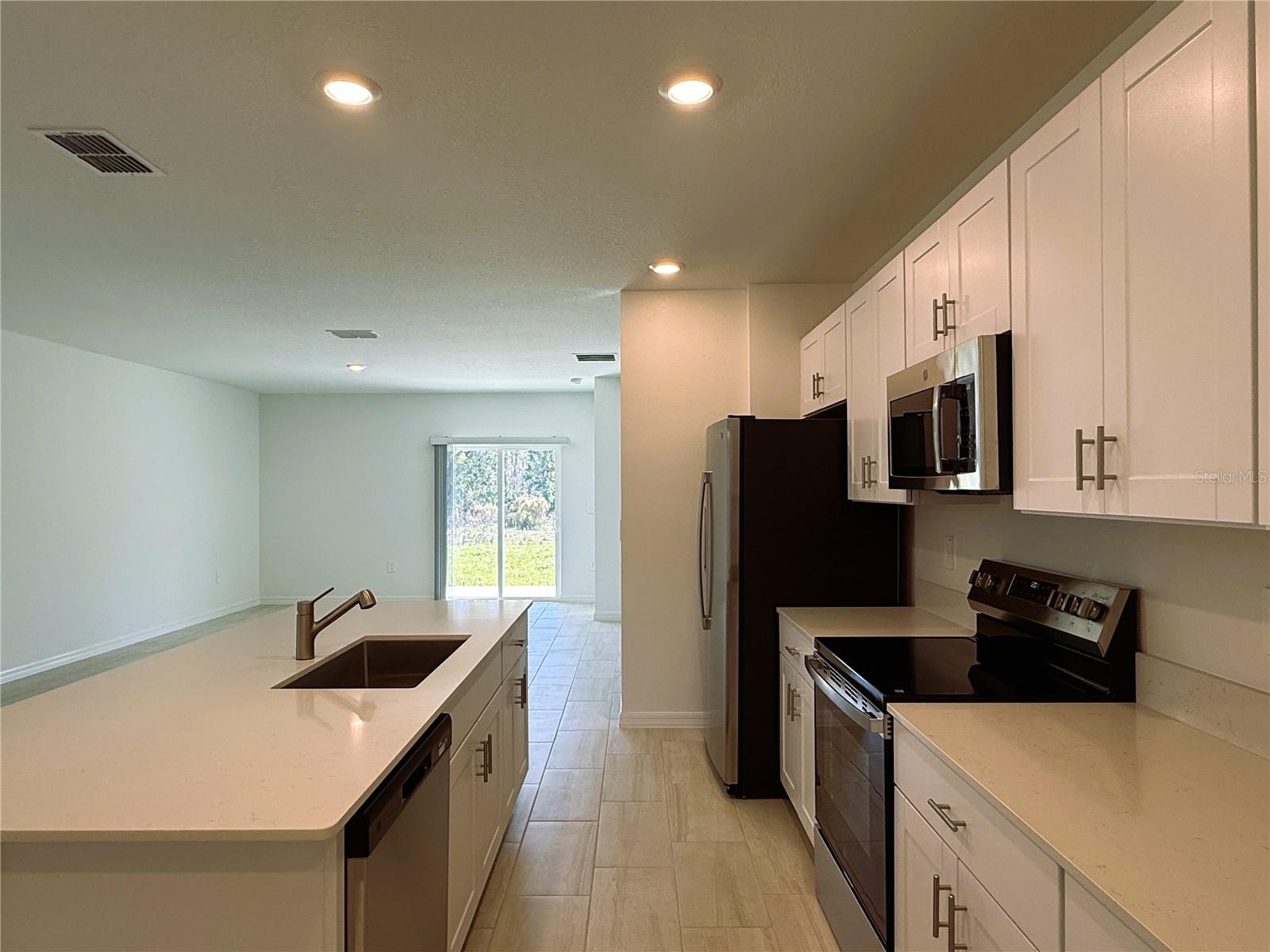 ANGELINE - Residential Lease