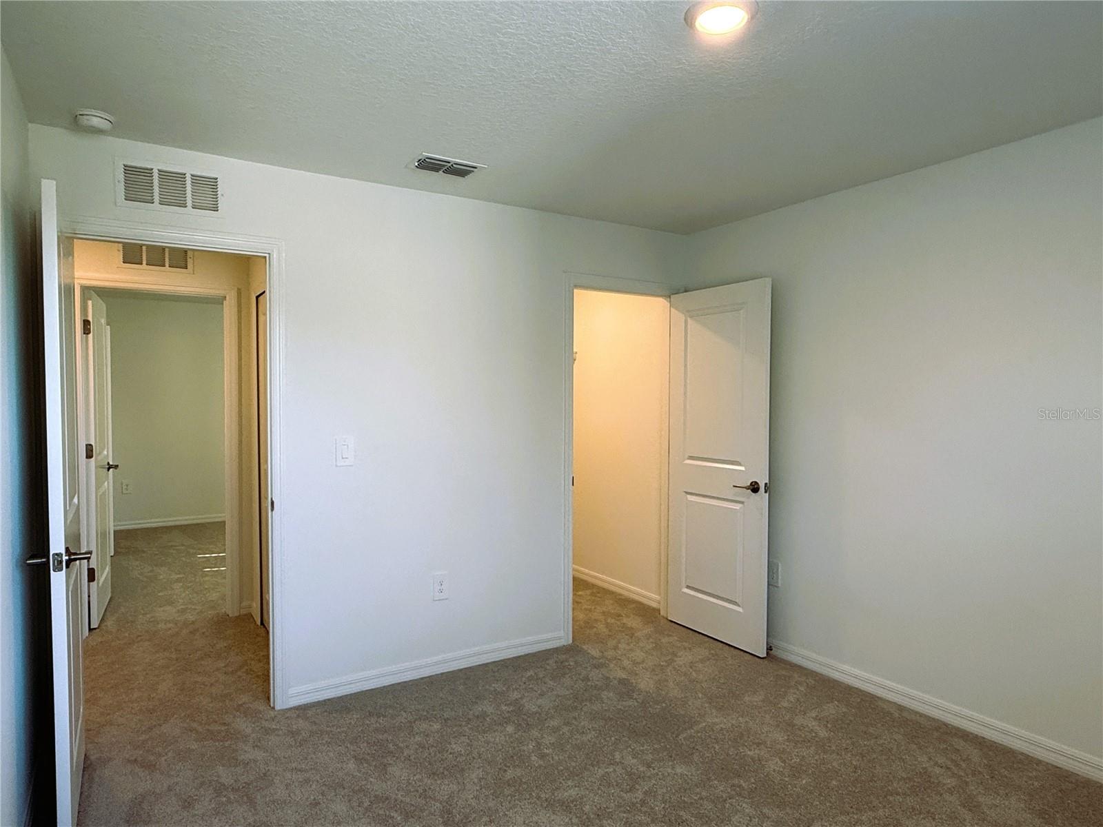 ANGELINE - Residential Lease