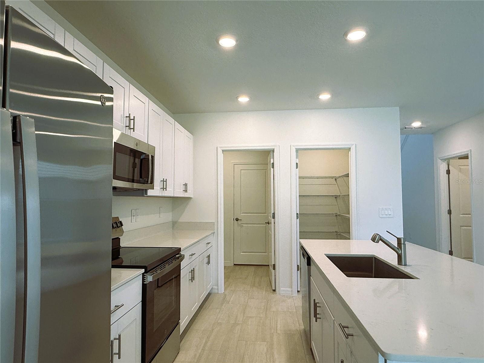 ANGELINE - Residential Lease