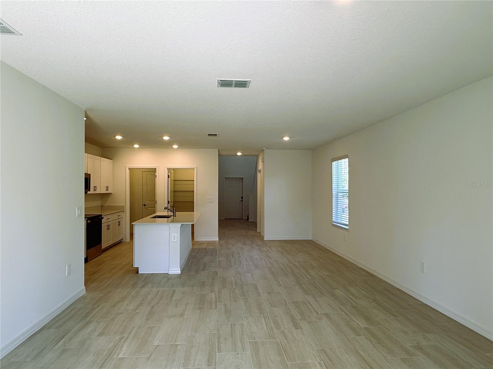 ANGELINE - Residential Lease