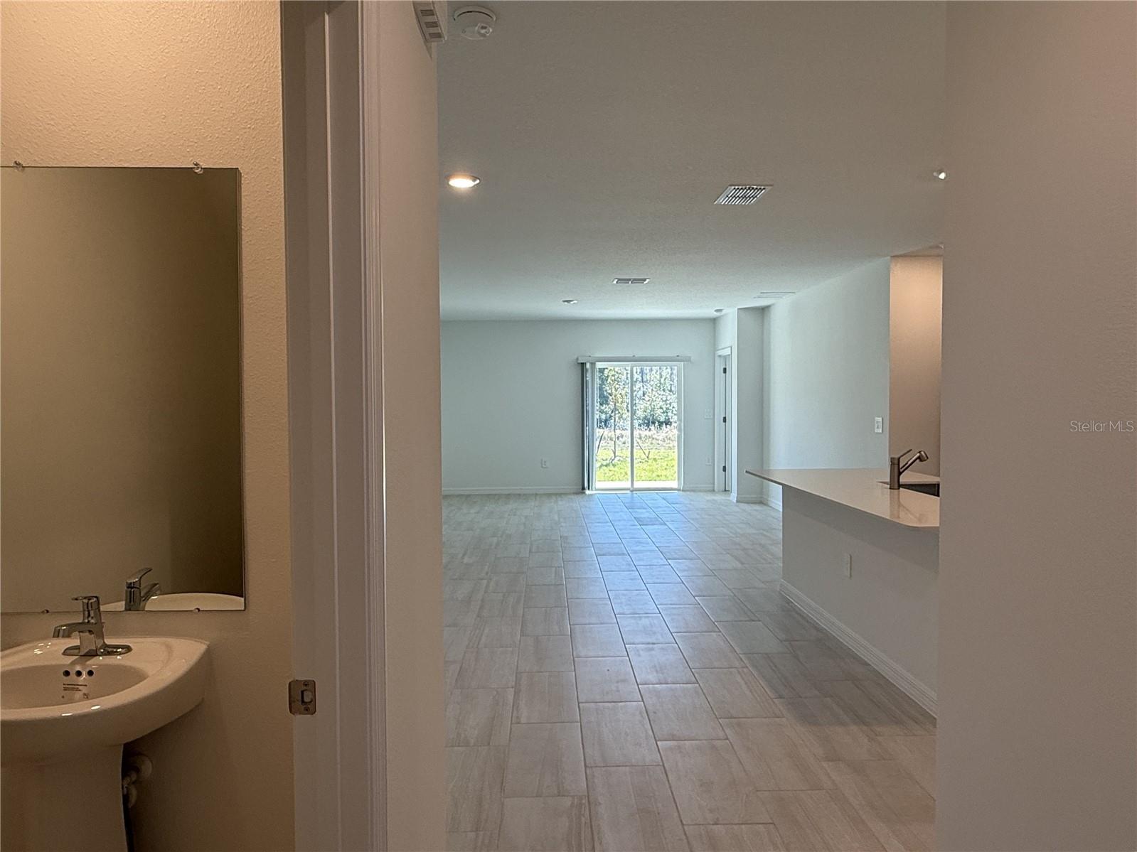 ANGELINE - Residential Lease