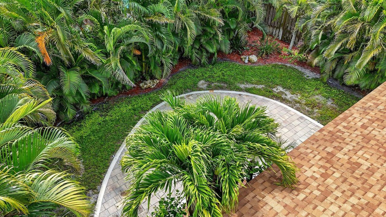 SOUTHPOINTE SHORES - Residential