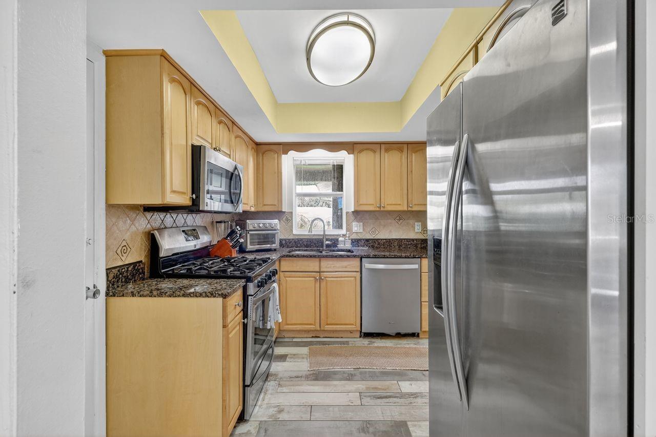 SOUTHPOINTE SHORES - Residential