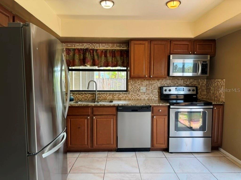 FAIRFIELD VILLAGE - Residential