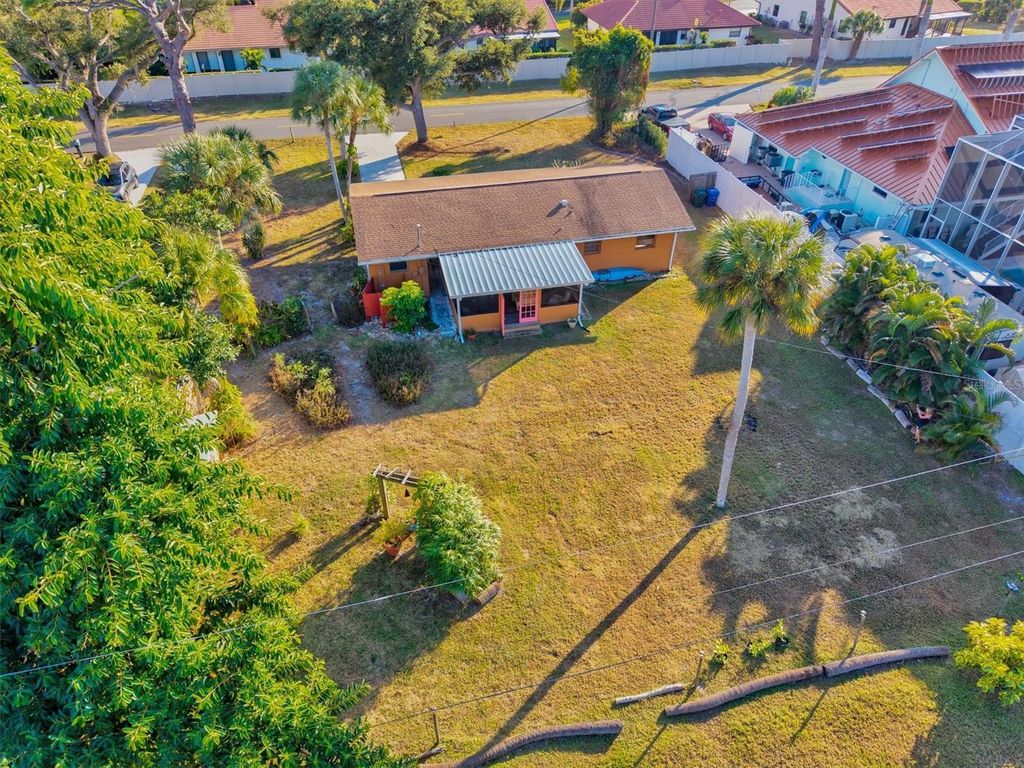 Photo of 148 Roberts Road, Nokomis, FL 34275 (MLS # A4672812)