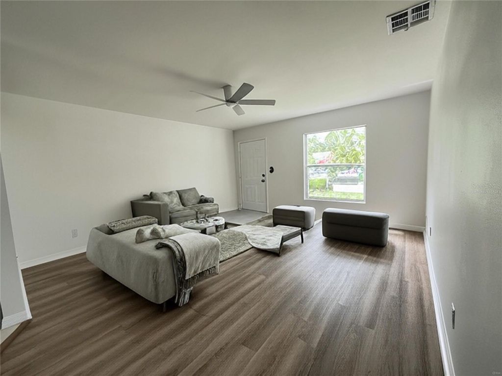 Photo of 5145 Preston Avenue S, Gulfport, FL 33707 (MLS # TB8418512)