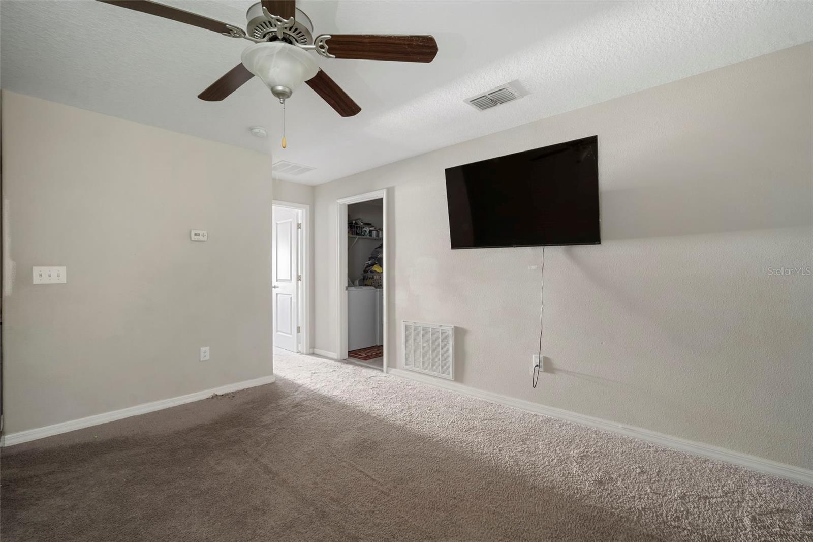 RIVERVIEW LAKES - Residential