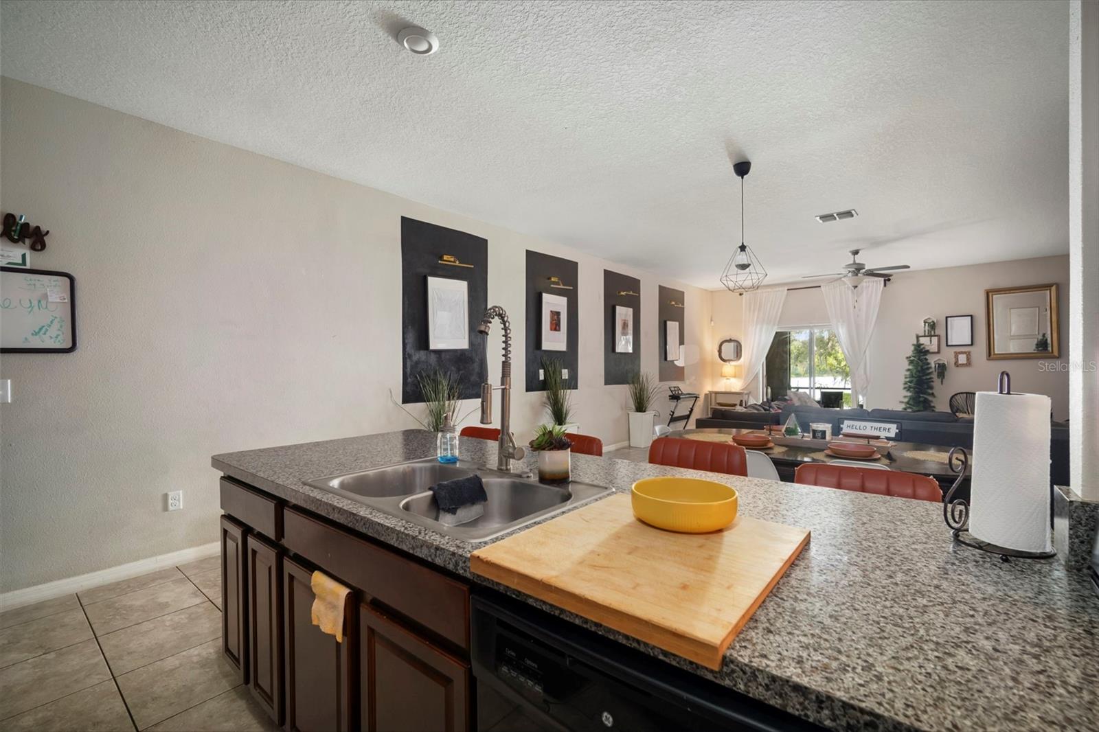 RIVERVIEW LAKES - Residential