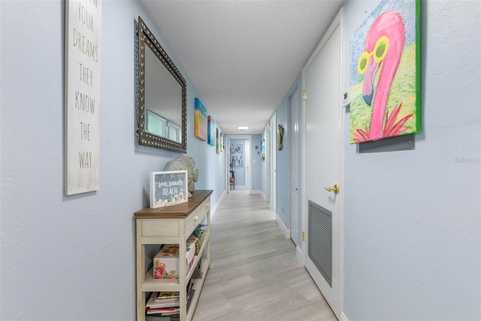 NAUTILUS CONDO - Residential