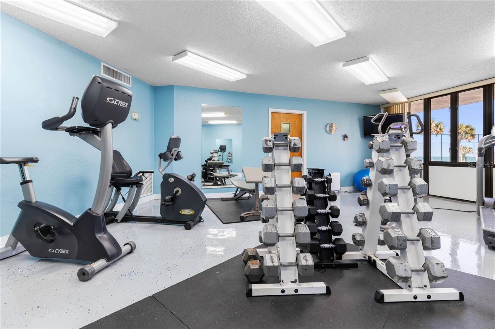 NAUTILUS CONDO - Residential