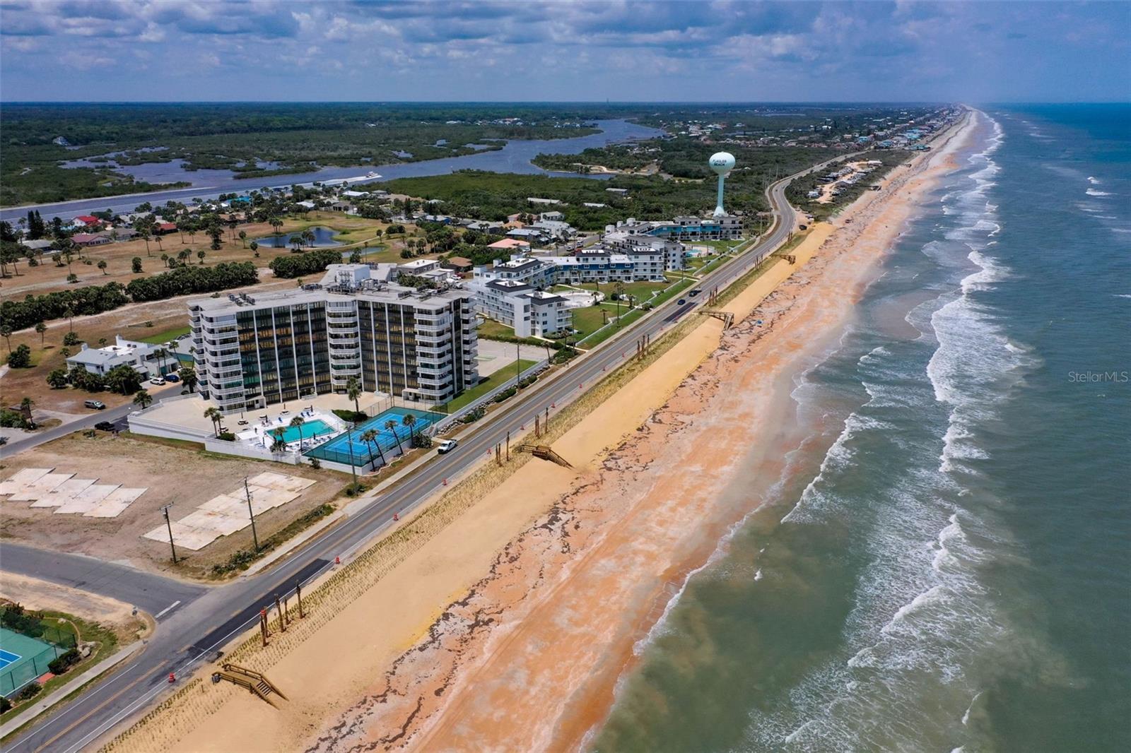 NAUTILUS CONDO - Residential