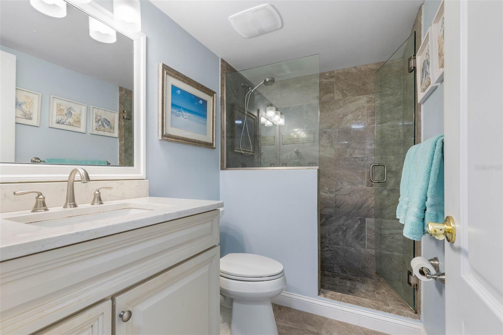 NAUTILUS CONDO - Residential