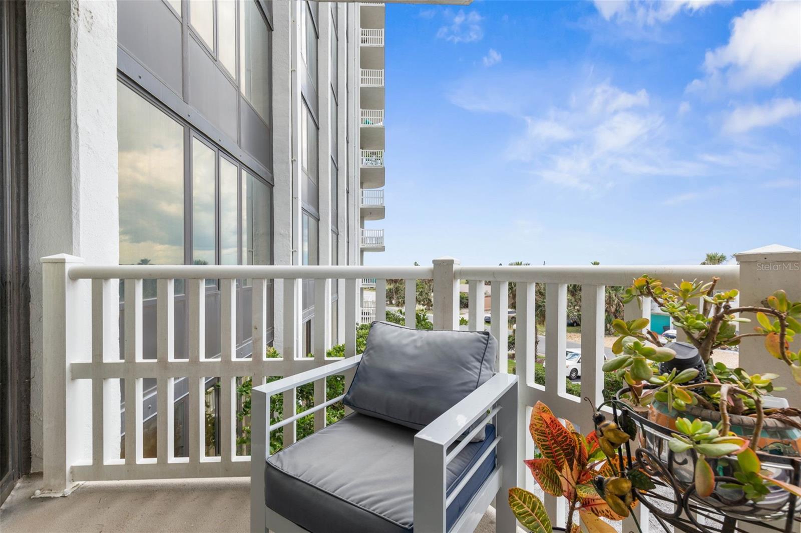 NAUTILUS CONDO - Residential
