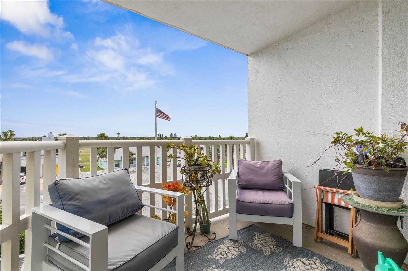 NAUTILUS CONDO - Residential