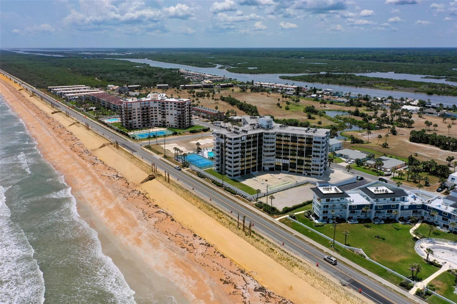 NAUTILUS CONDO - Residential