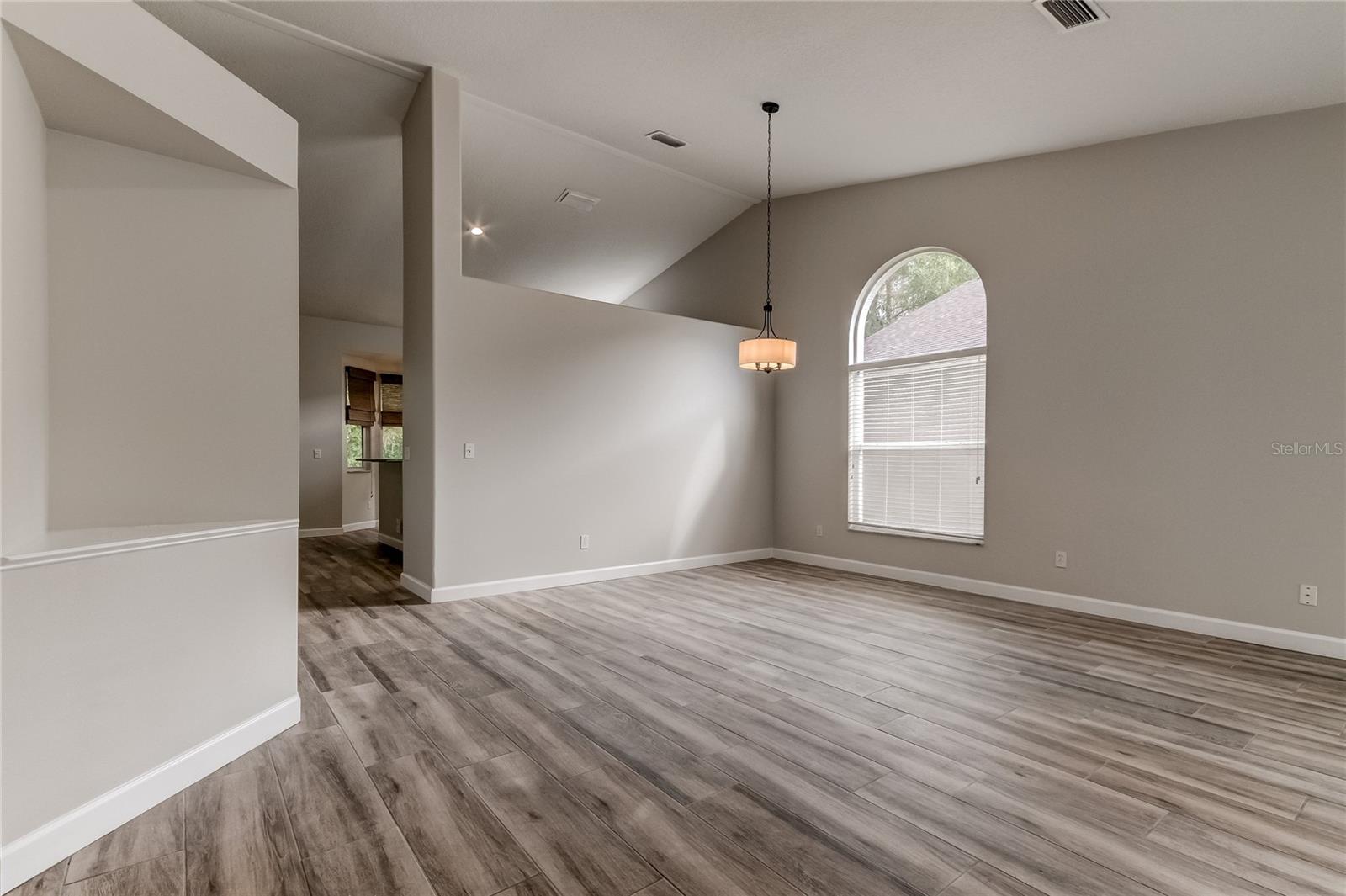 10426 SPRINGROSE DRIVE