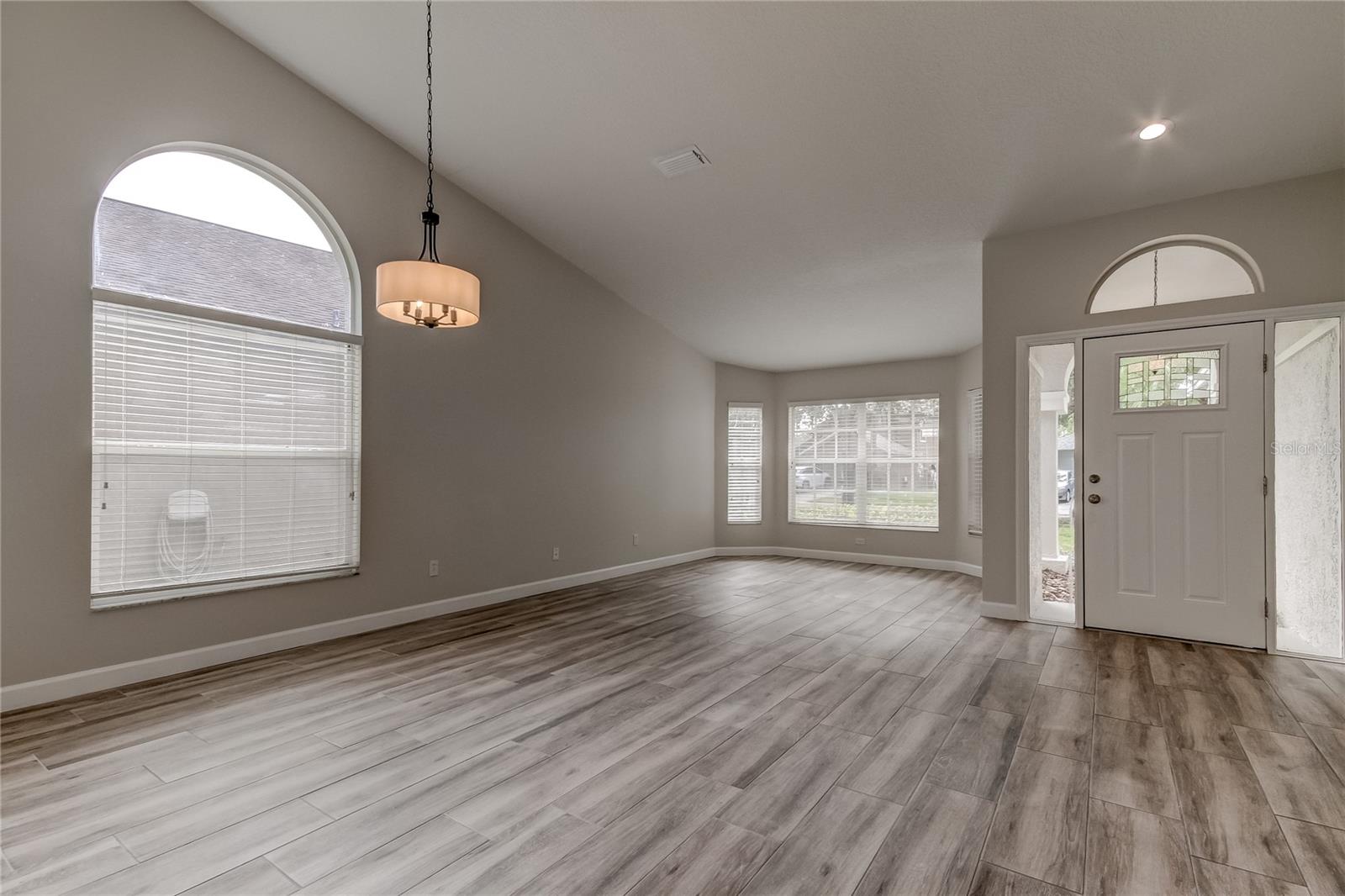 10426 SPRINGROSE DRIVE