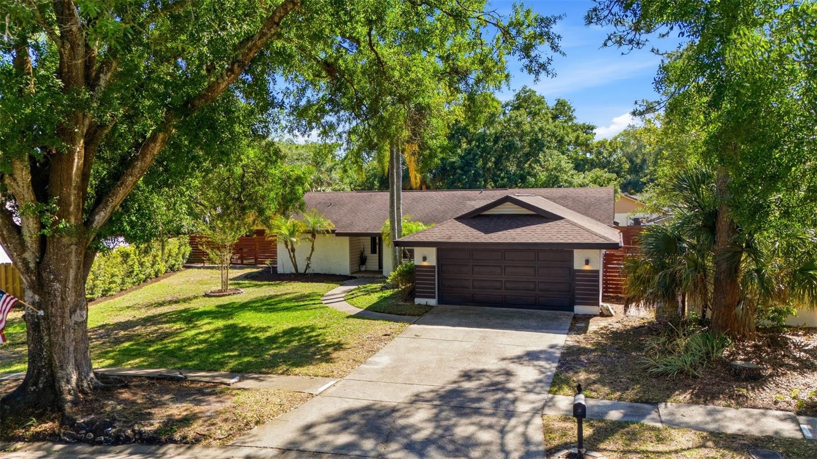 COUNTRY PLACE UNIT 5 - Residential