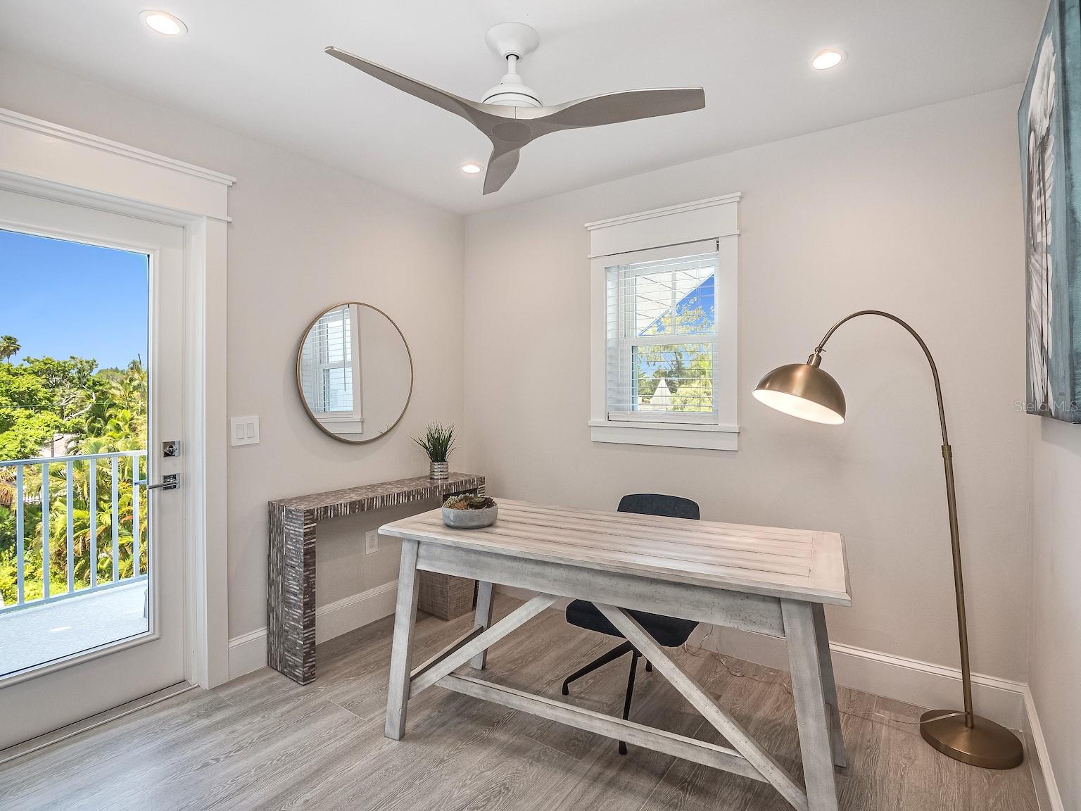 SHORE ACRES FOURTH ADD - Residential