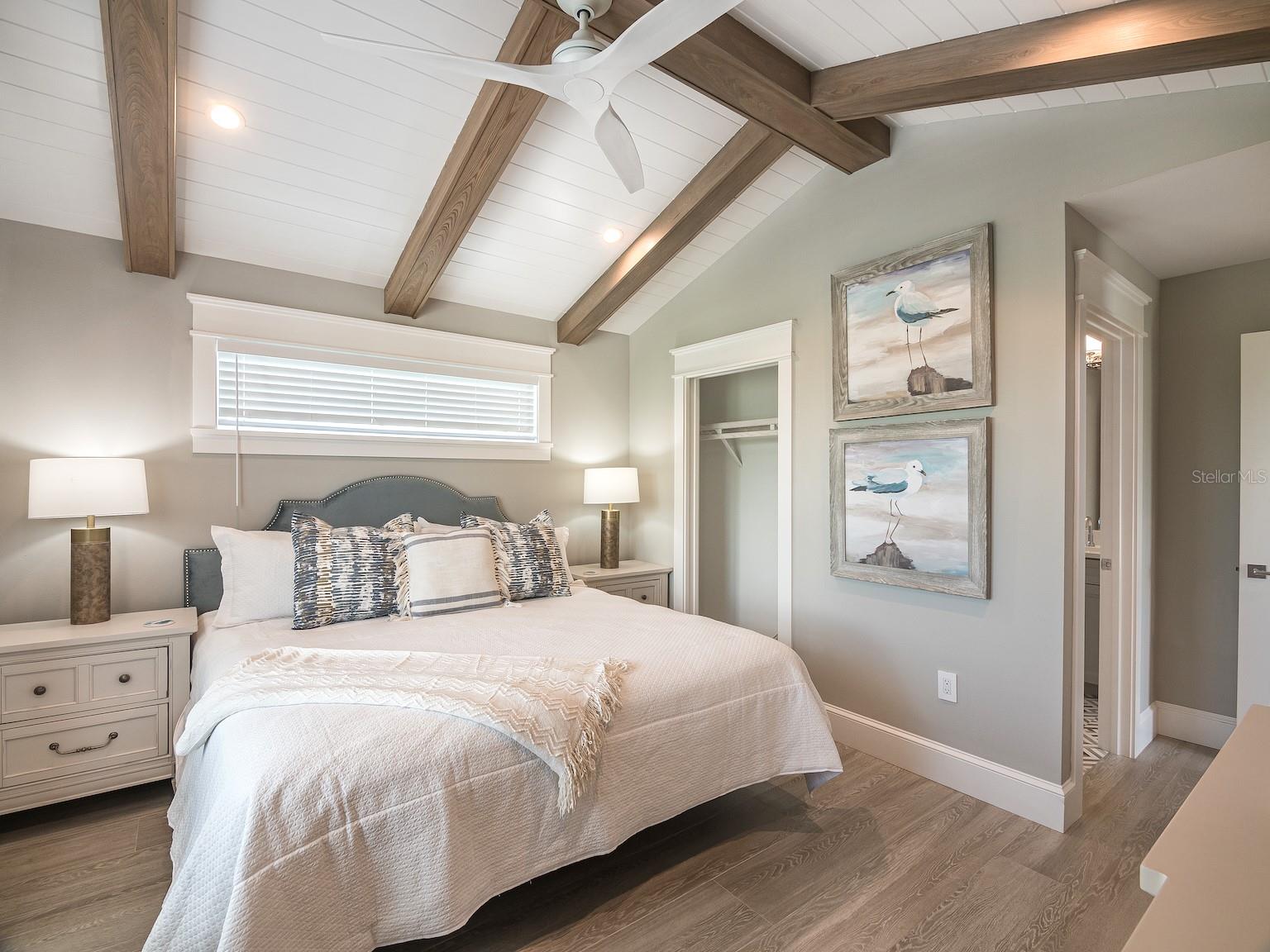 SHORE ACRES FOURTH ADD - Residential