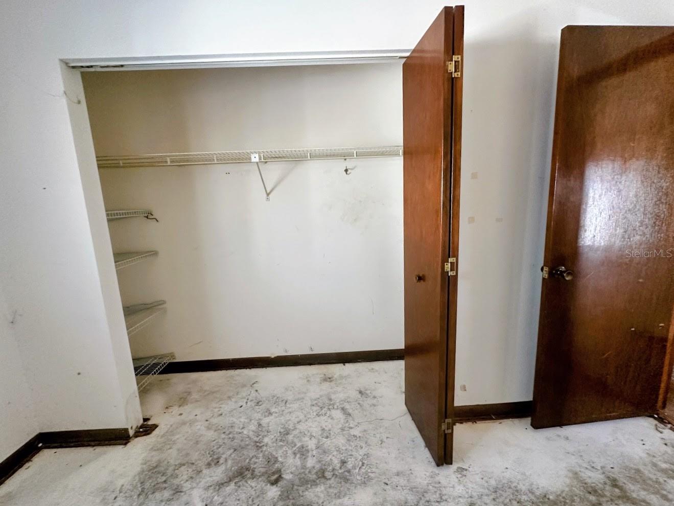 PINE RUN ESTATE - Residential