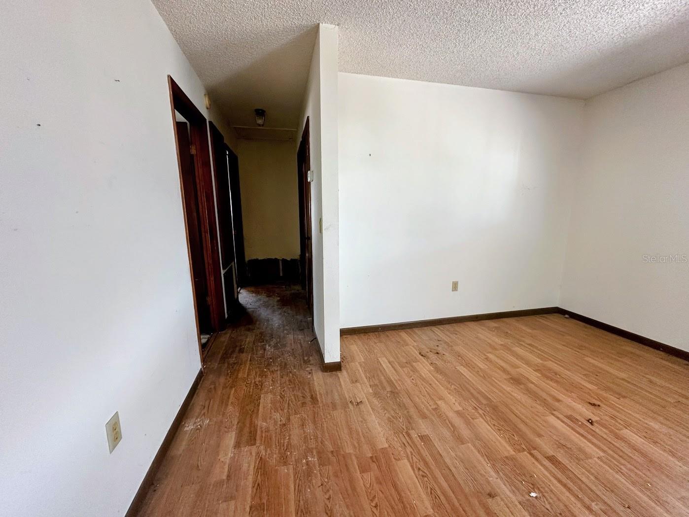 PINE RUN ESTATE - Residential