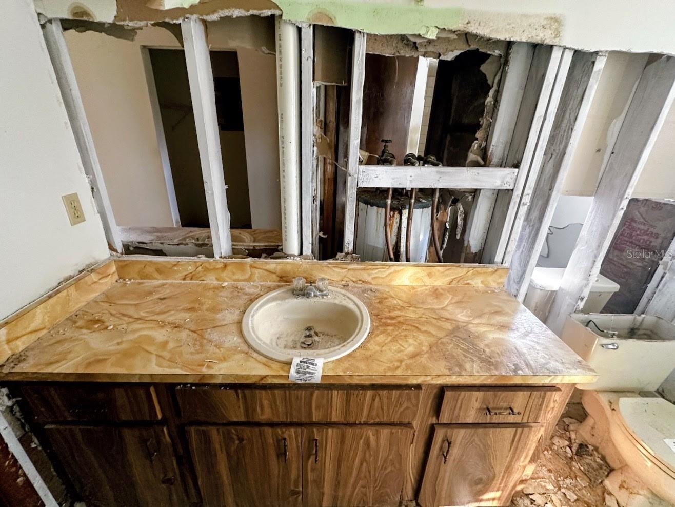 PINE RUN ESTATE - Residential