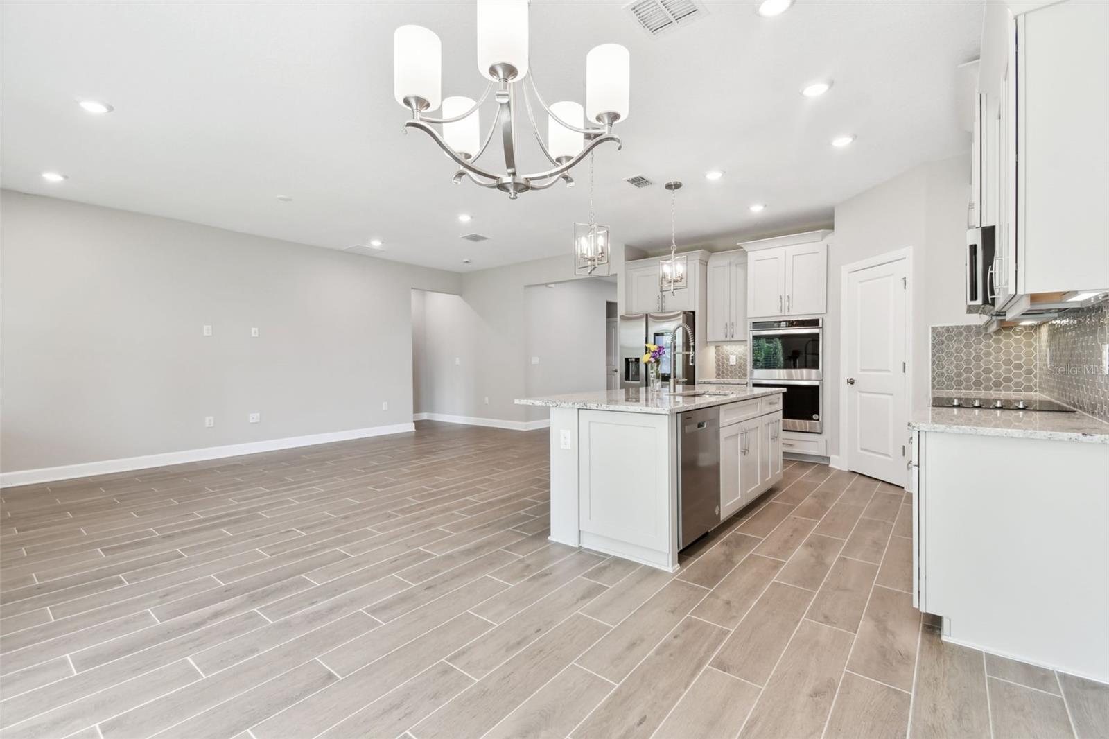 VENICE WOODLANDS PH 2B - Residential