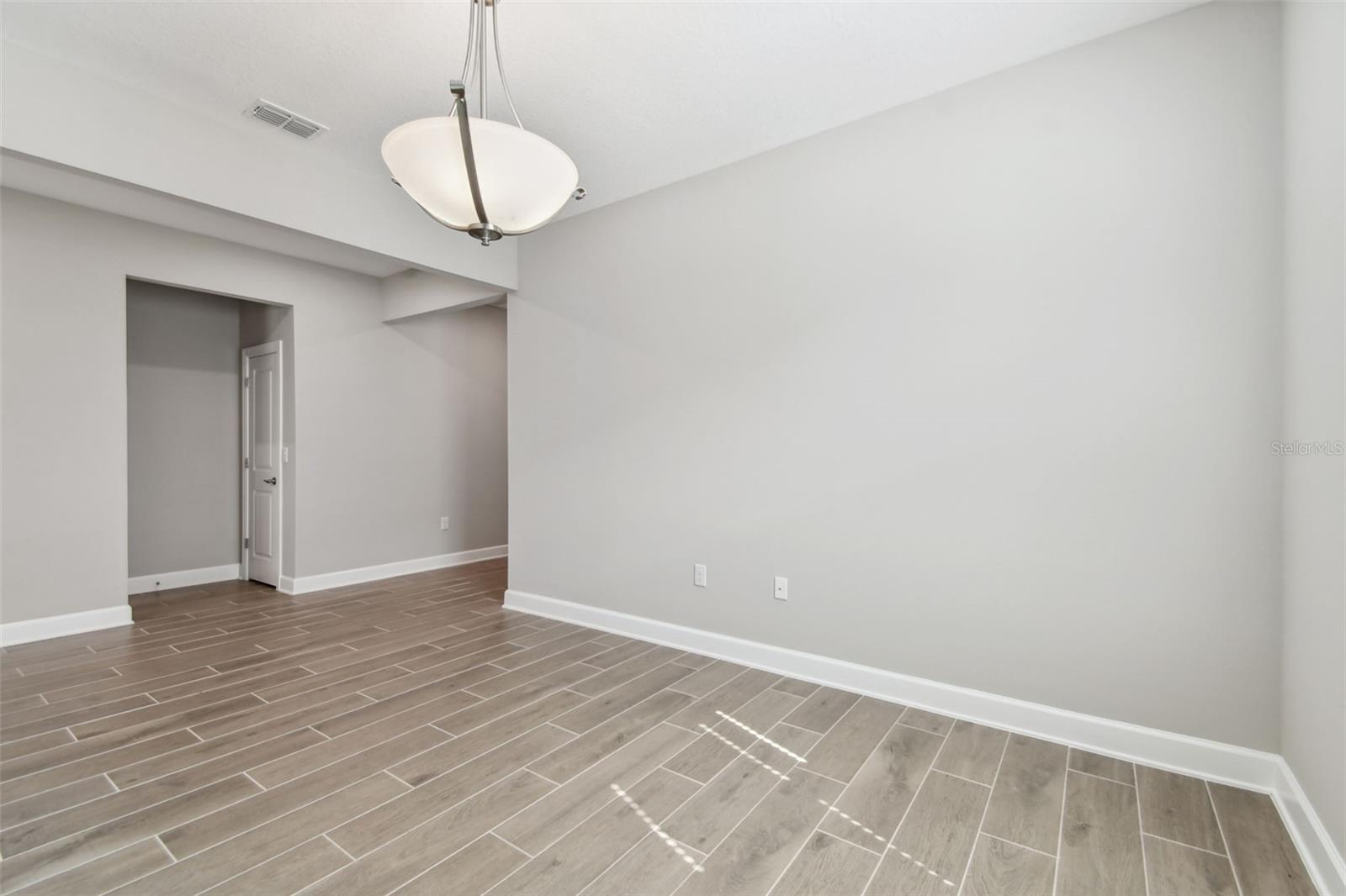 VENICE WOODLANDS PH 2B - Residential