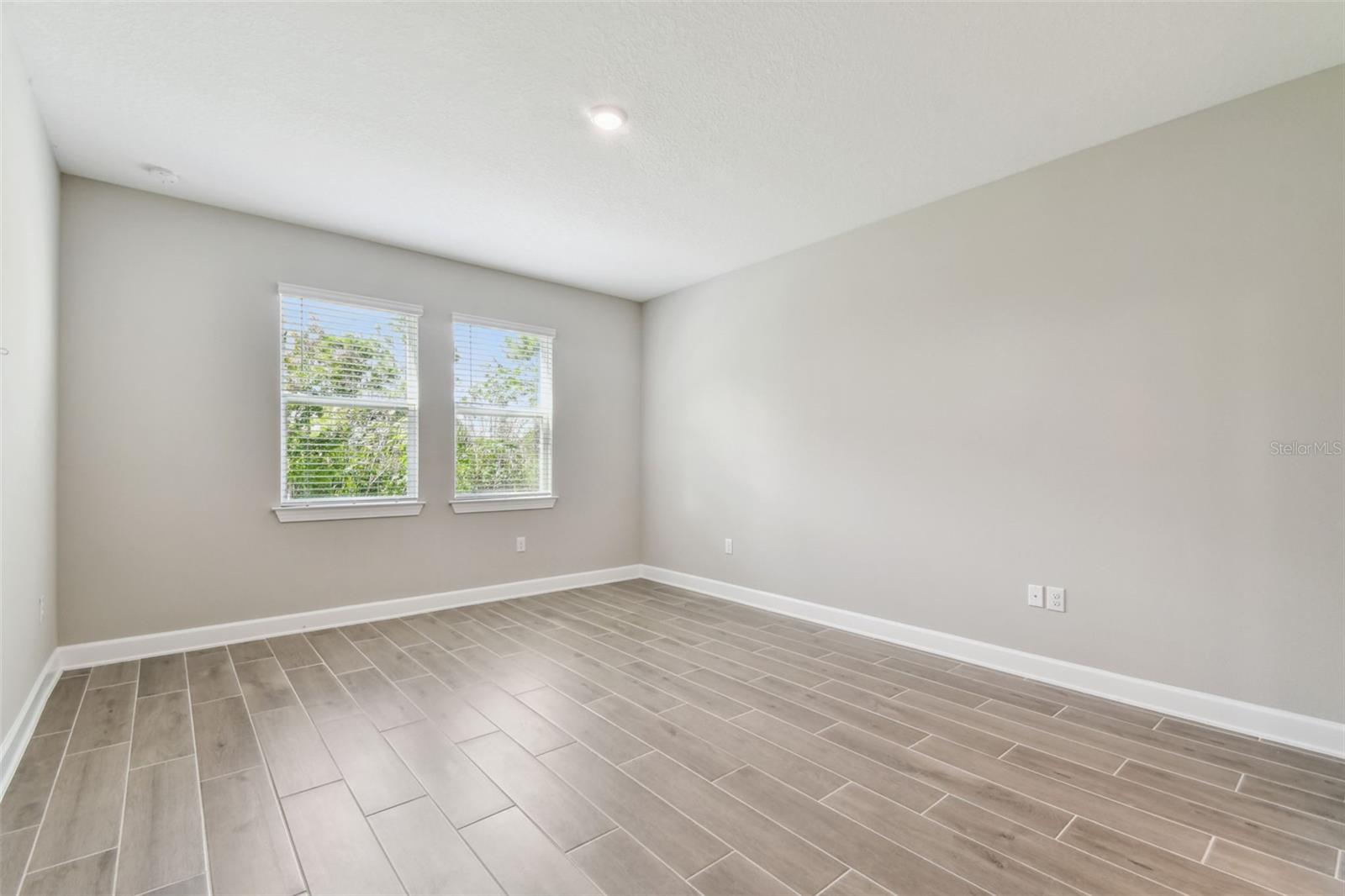 VENICE WOODLANDS PH 2B - Residential