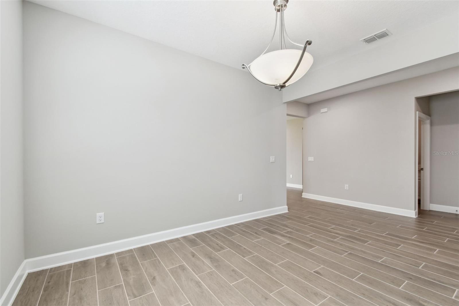 VENICE WOODLANDS PH 2B - Residential