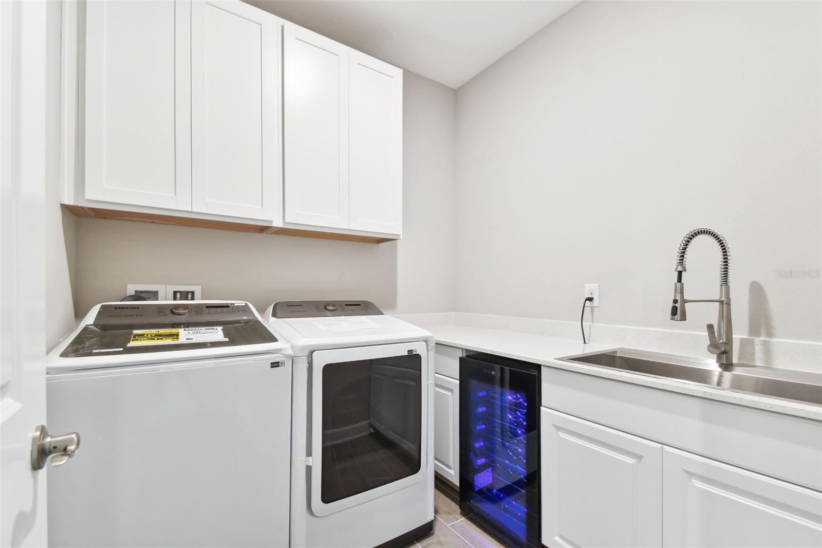 VENICE WOODLANDS PH 2B - Residential