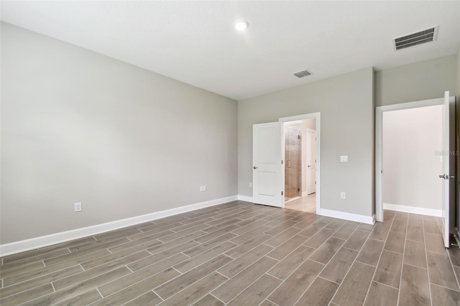 VENICE WOODLANDS PH 2B - Residential