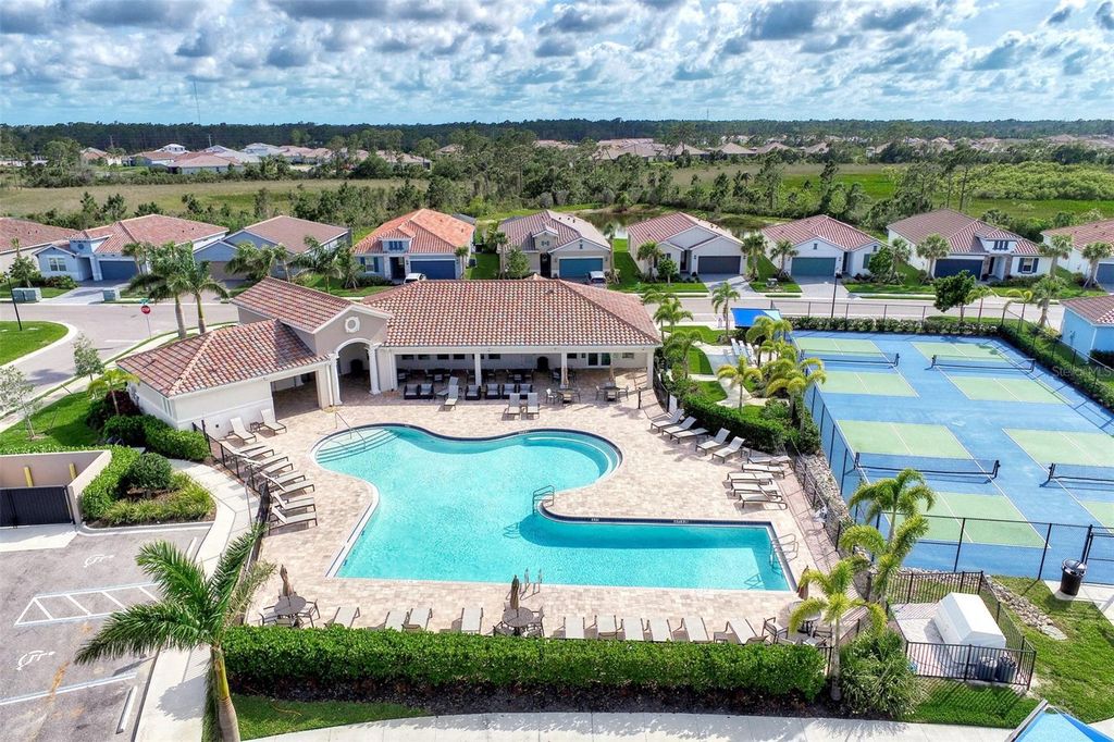 Photo of 620 Nasturtium Court, Nokomis, FL 34275 (MLS # A4651556)