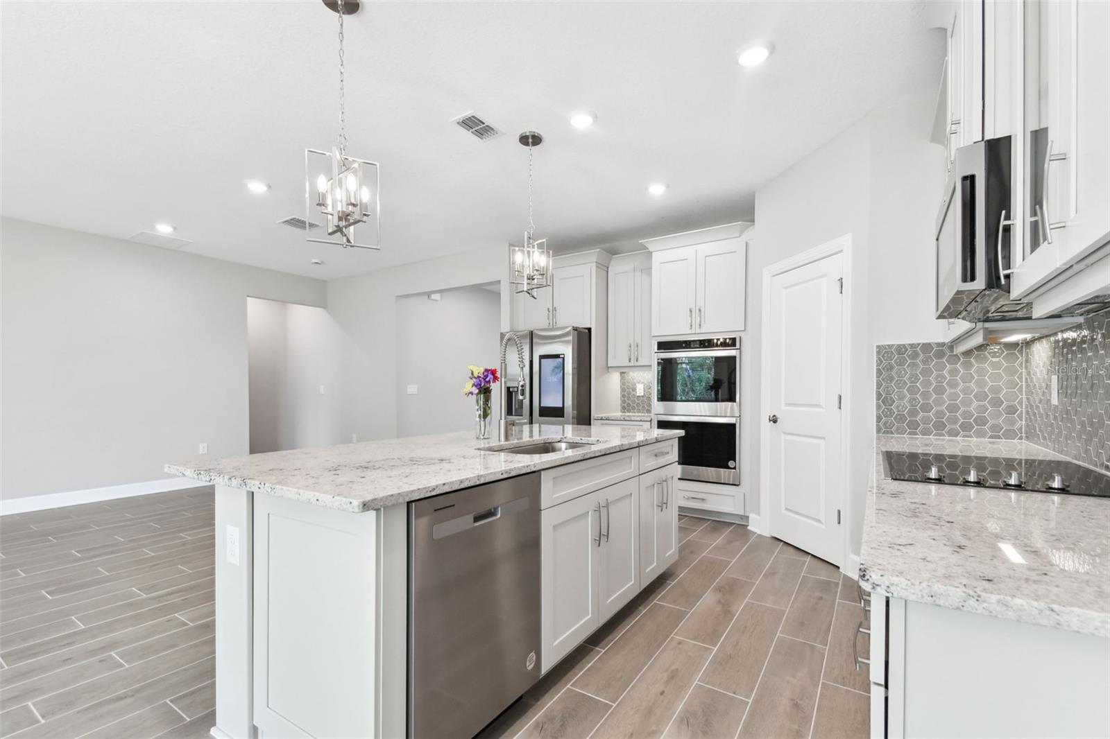 VENICE WOODLANDS PH 2B - Residential