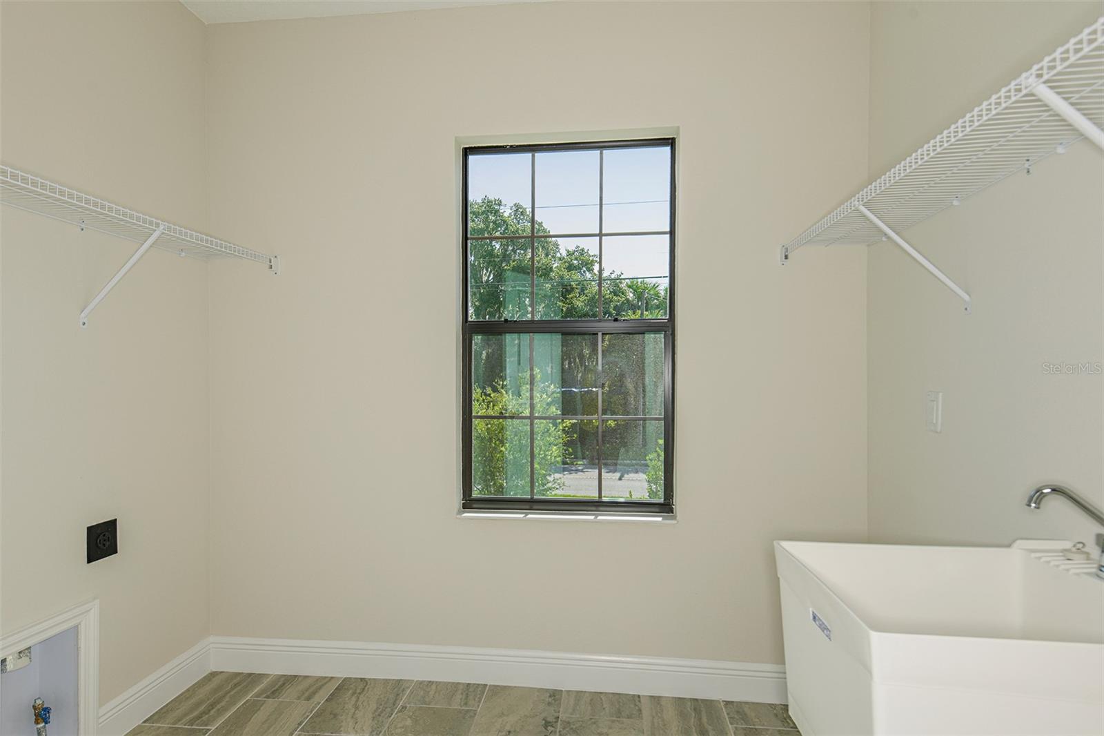 SANCTUARY - Residential