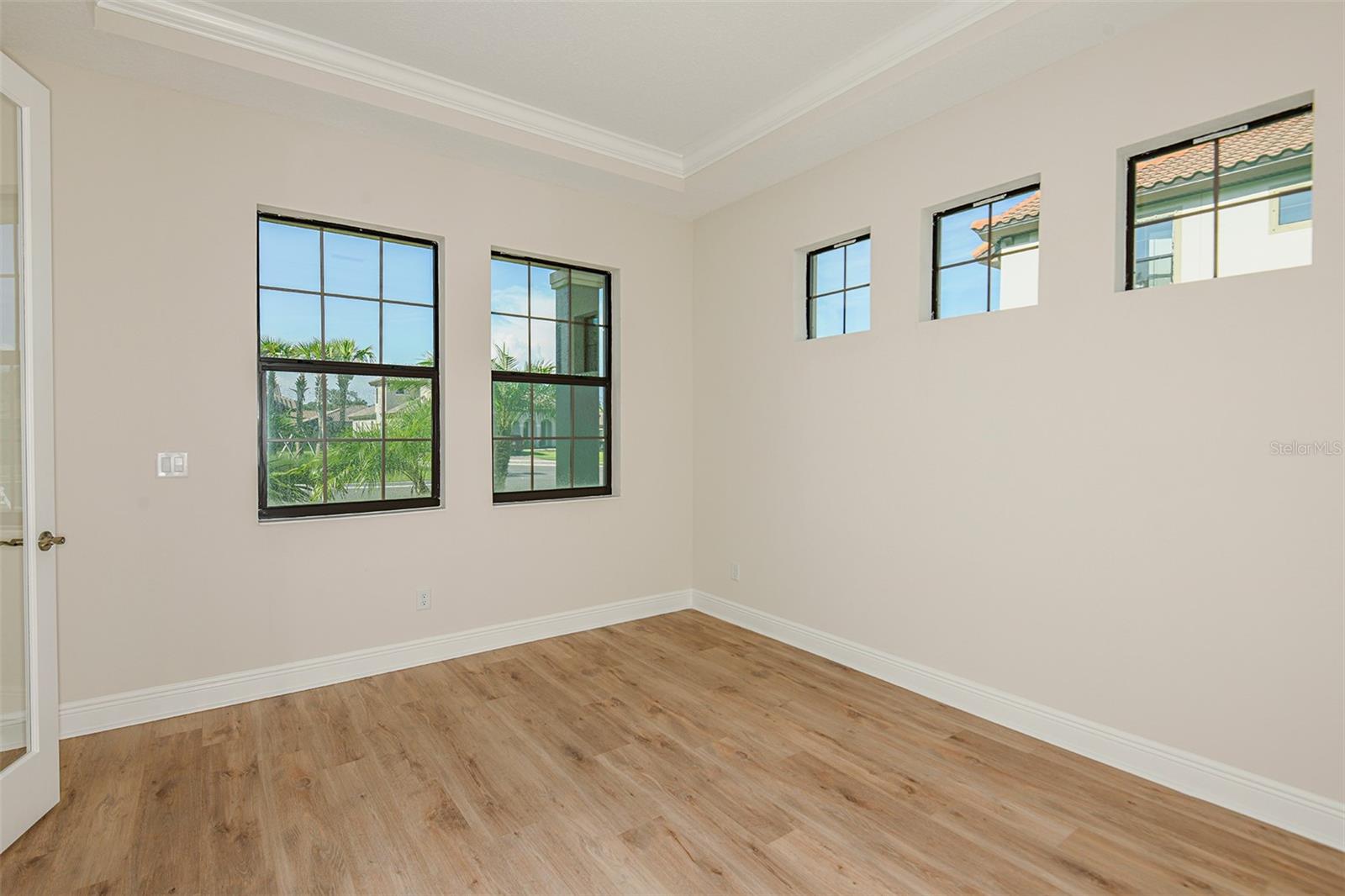 SANCTUARY - Residential